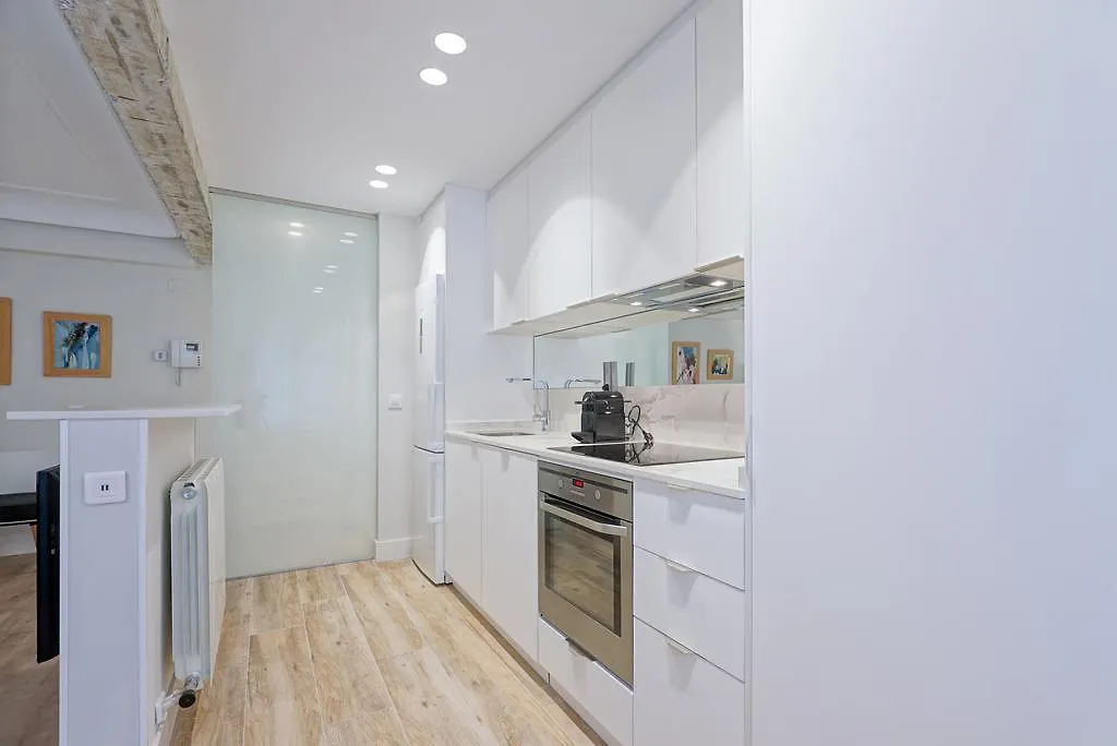Apartamento Zurriola Luxury - Surf Beach Con Aire Acondicionado San Sebastian 0*,  Spain