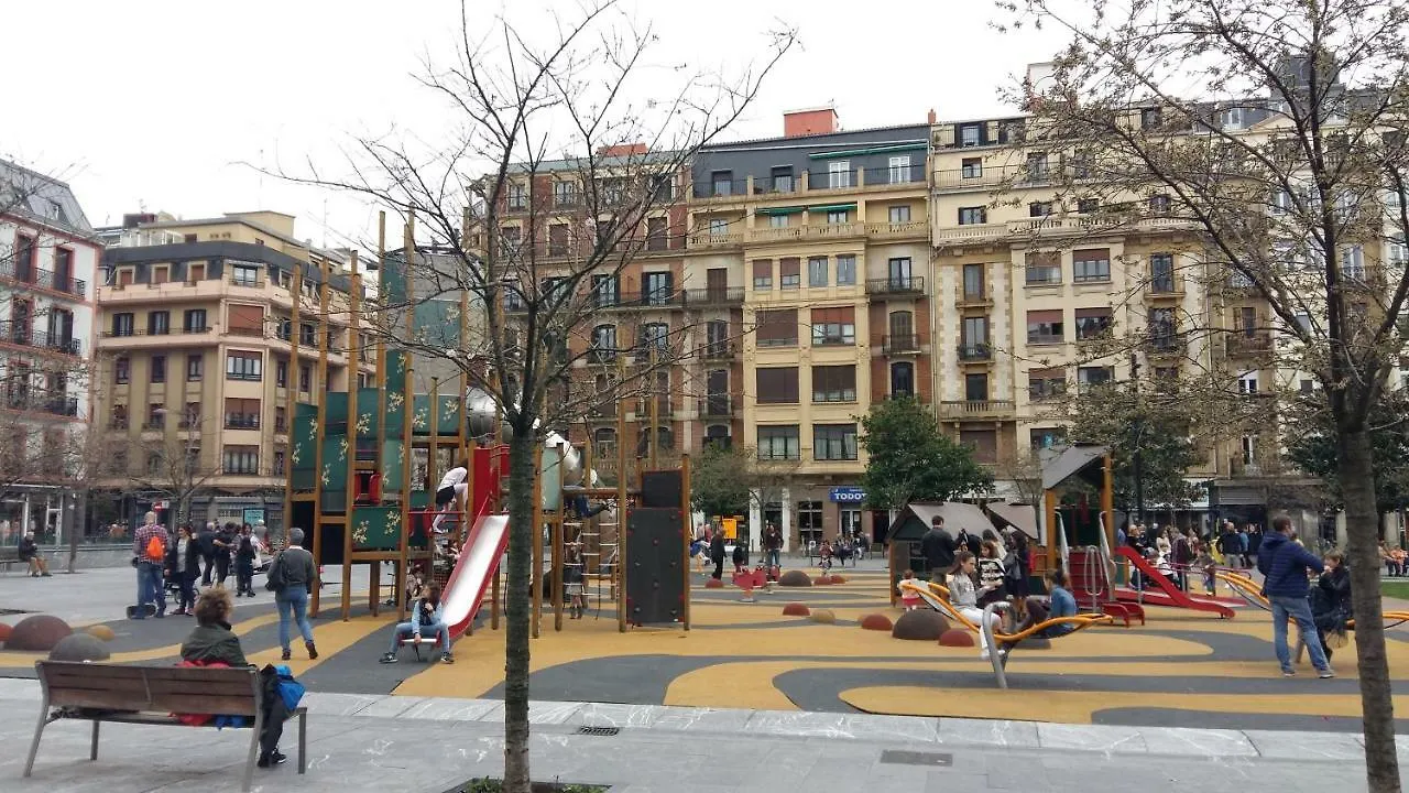 Apartamento Zurriola Luxury - Surf Beach Con Aire Acondicionado San Sebastian 0*,  Spain